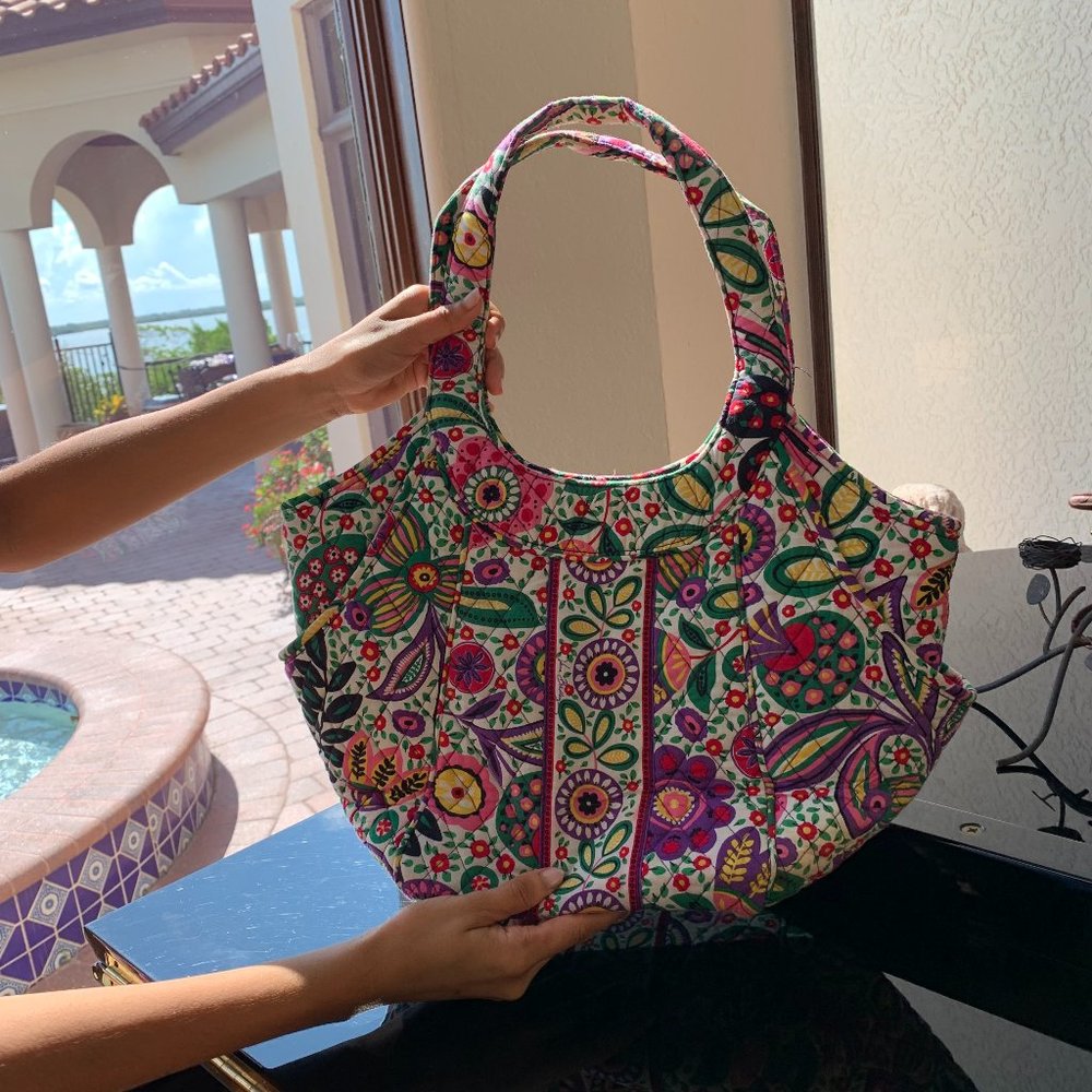 VIVA LA VERA Vera Bradley Handbag